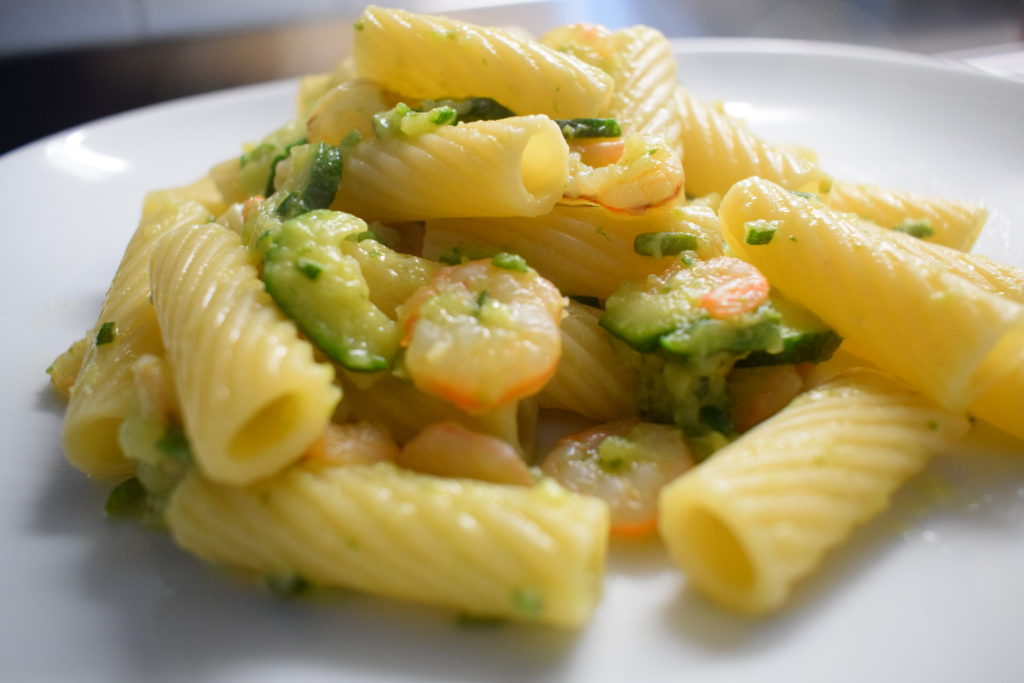 Tortiglioni zucchine e gamberetti