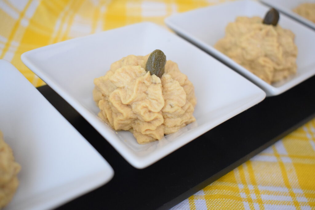 Salsa tonnata con uova sode