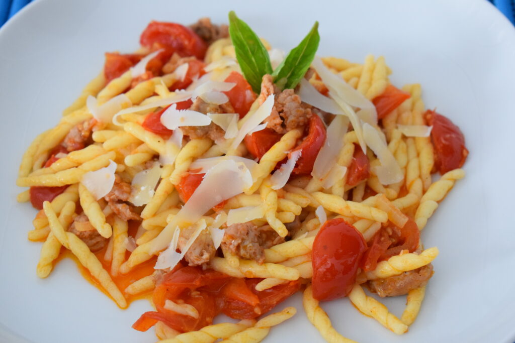 Pasta pomodorini e salsiccia