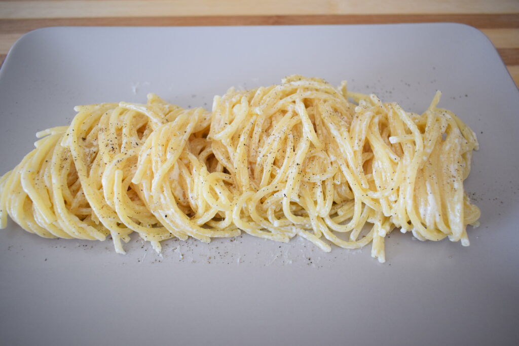 Spaghetti panna e parmigiano