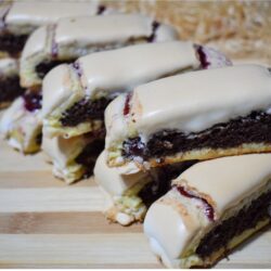 Biscotti all'amarena