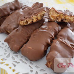 Croccante alle nocciole ricoperto di cioccolato 3 Croccante alle nocciole ricoperto di cioccolato